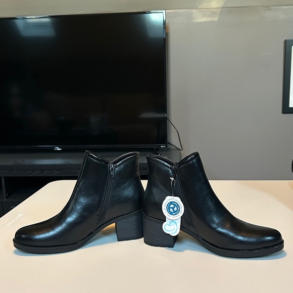 Baretraps Ladies Black Boots Size 9.5 - Picture 4 of 5